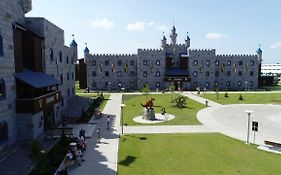 Lego Castle Hotel